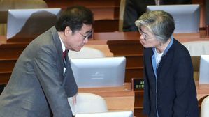 이낙연 "강경화, 대한민국 외교의 존재감&hellip;수고하셨다"