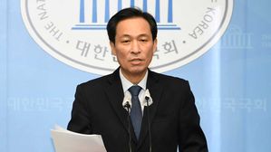 우상호 "코로나 피해 소상공인에 100만 원 일괄 지급"