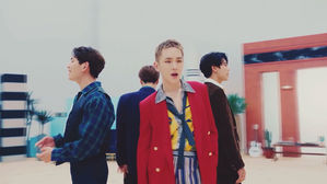 샤이니, '군백기' 끝났다&hellip;라이브 방송서 완전체로 시동