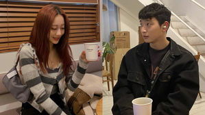 [SBS Star] Gyeong Ree & Jeong Jinwoon Enjoy a Coffee Date Together