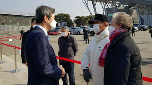 이인영 통일부 장관, 설날 임진각 망배단 찾아 이산가족 위로