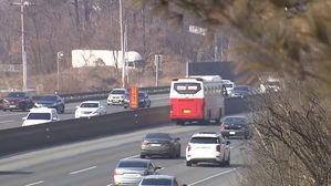 귀경길 고속도로 일부 정체&hellip;"오후 3&sim;4시 절정"