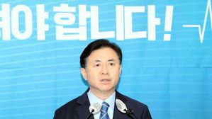 김영춘 "부산시장 뽑는 선거, 정권 심판 몰아가는 것은 잘못"