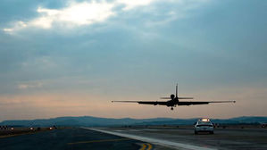 [취재파일][단독] 오산 U-2 정찰기 떴다…美 두 장관의 순방 · 작심 발언에 호응