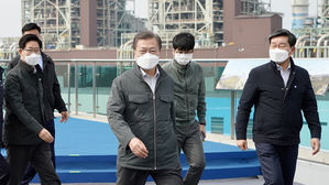 문 대통령 "올해가 대한민국 그린전환의 원년"