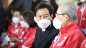김종인, 출구조사 발표에 "민심 폭발&hellip;정부에 분노 표시"