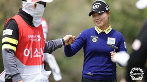 이소미, KLPGA 개막전 3R 선두
