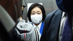 박영선 "모든 건 제 부족 때문&hellip;목련이 필 때까지 단합해달라"