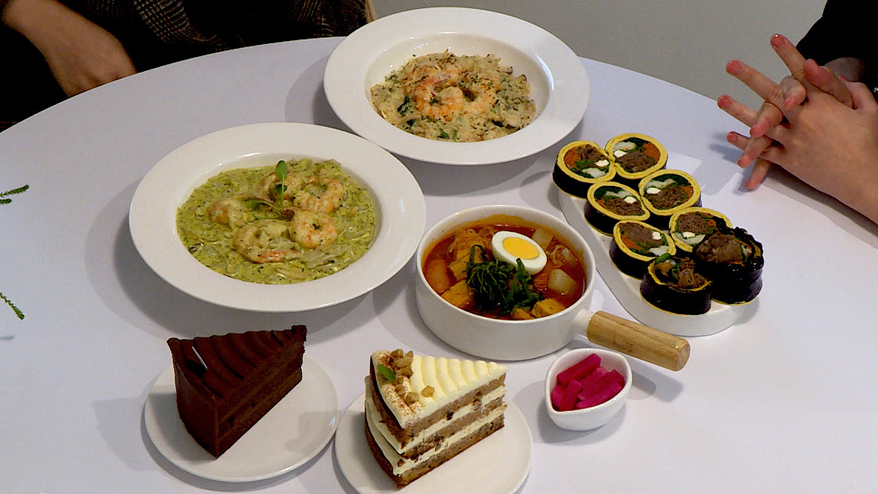 지단 김밥 · 곤약 떡볶이…뜨거운 '저탄고지' 식단 열풍