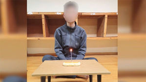 군인 1천원빵 생일축하