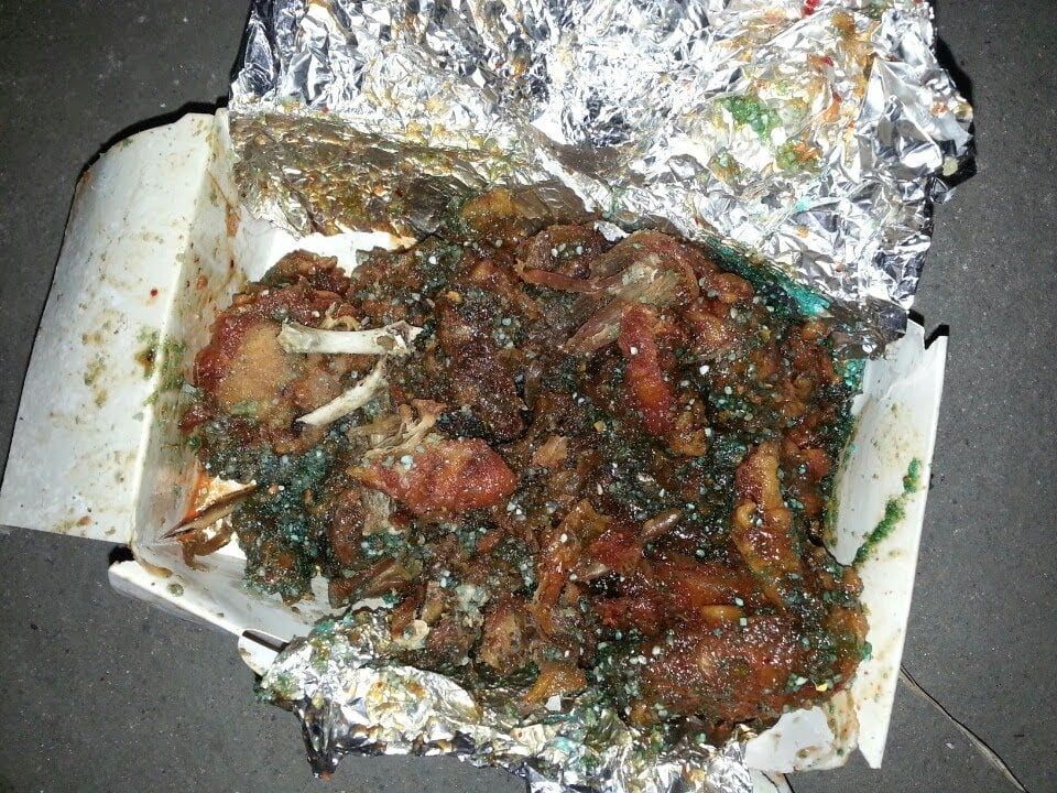 [Pick] 파란 닭고기에 죽어가는 고양이들…'살묘남 막아주세요