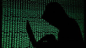 우크라 "국방부 &middot; 은행에 사이버 공격&hellip;러 소행 추정"