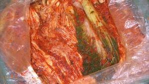 일부 중국산 김치서 식중독균 검출&hellip;반송 &middot; 폐기 조치