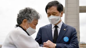 김기현 "5&middot;18 희생자 유족들에 진심으로 죄송"