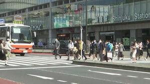 일본 코로나 신규 확진 2,242명&hellip;"8월에 또 긴급사태 우려"