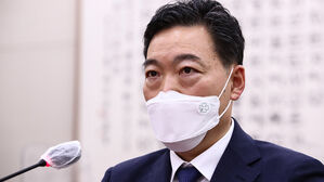 與, 김오수 청문보고서 단독 채택&hellip;32번째 '野 패싱'