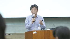 유승민 "이재명 기본소득은 소주성 버전2…사기성 포퓰리즘"