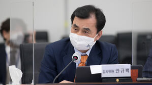 안규백 의원, 현역 의원 2번째로 코로나19 확진