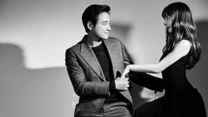 [스브스타] '어린왕자' 가수 이지훈, 14세 연하 일본인과 결혼