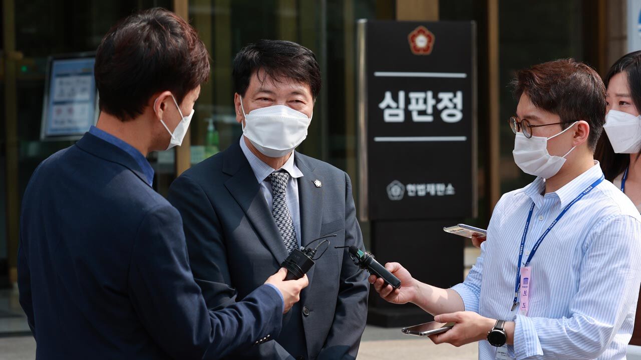 윤석열 측 "헌재 소수의견, 헌법사적으로 의미 있어"