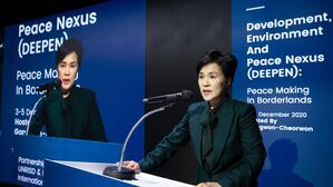 이재명, 후원회장에 강금실 영입