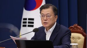 문 대통령 "한-이스라엘 백신 교환, 국제 협력 모범 사례 될 것"