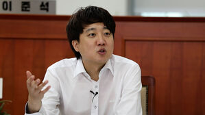 [그사람] '여의도 문법' 바꾼 '쿨한 프로그래머', 이준석