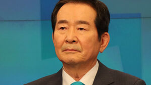 정세균, 이재명에 "대운하 안되니 4대강으로 비켜 간 과거 연상"