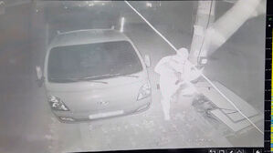 "장난감 총 들고 복면으로 얼굴 가려"&hellip;차량 절도한 남성 검거