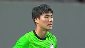 [영상] 막지 못한 음부쿠 슈팅&hellip;아쉬움 드러낸 송범근