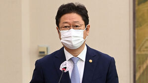 황희 장관, 도쿄 급식센터 방문&hellip;복싱 &middot; 펜싱도 응원