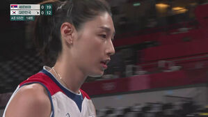 [영상] 김연경 서브에이스, 김희진 공격 득점! 살아나는 대한민국 (여자 배구 세르비아전)