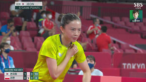 [영상] "공격은 전지희가 한 수 위!" 가볍게 따낸 1게임 (탁구 여자 단체 16강)