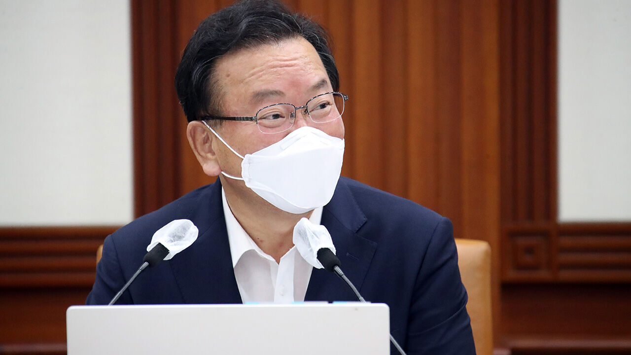 김 총리 "청년 문제, 사회구조적 문제…이달 말 종합대책 발표"