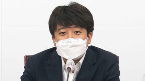 [HOT 브리핑] "尹 곧 사라질 것" 이준석, 이례적 모두발언 '패스'