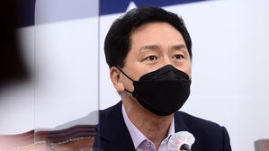 김기현 "무료변론은 불법&hellip;이재명, 지사직 즉각 사퇴해야"