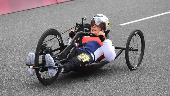 [포토] 55분 넘는 질주…혼신의 힘 쏟은 철의 여인