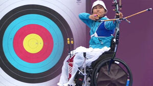 '하늘의 남편' 그리며&hellip;아내가 날린 '감동의 화살'