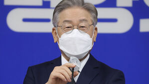 이재명 "오세훈, 민간 재개발 멈춰야&hellip;'뉴타운 광풍' 되살아날 것"