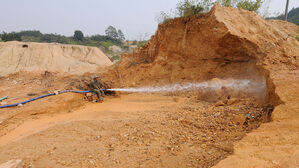 '희토류 카드' 또 꺼내든 중국&hellip;미국 등 서방 타격 불가피