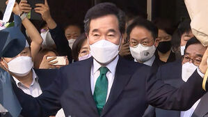 [HOT 브리핑] "차라리 야당 뽑는다"는 이낙연 지지자&hellip;4년 전 '맥주 회동' 재연될까