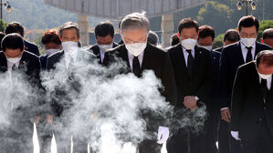 이재명 "전두환은 집단학살범&hellip;윤석열, 그 엄혹함 이해 못해"