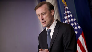 미국 안보보좌관 "러시아, 몇 시간 · 며칠 내 우크라 공격할 수도"