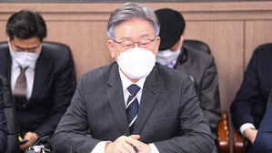 이재명 "차별금지법, 일방통행식 처리 바람직하지 않아"