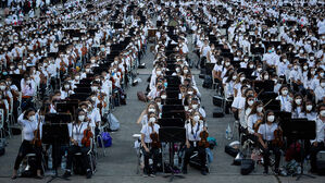 베네수엘라서 '최대 오케스트라' 세계 기록&hellip;"8,573명 동시 연주"