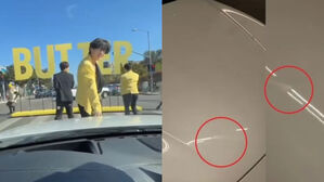 [SBS Star] BTS Fans Are Wanting to Buy One News Anchor's Car After V Touched It During Performance