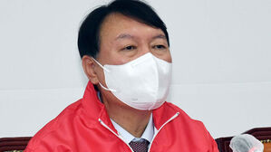 '장제원 역할' 묻자&hellip;윤석열 "어떤 직책도 맡지 않았다"