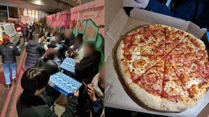 [SBS Star] CL Treats Pizza to All Fans Waiting for Her Concert