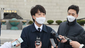 [HOT 브리핑] "당무 공백? 없다" 이번엔 제주에서 모습 드러낸 이준석