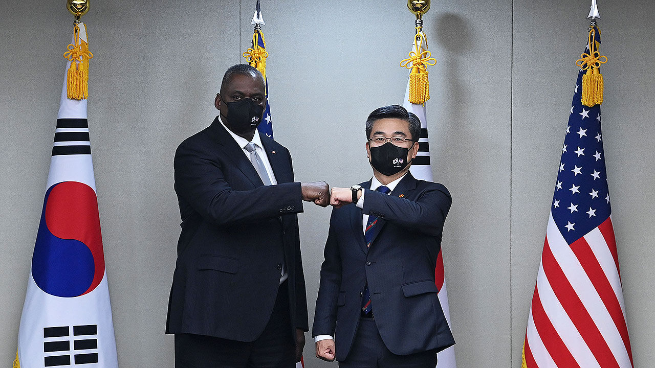 서욱 국방장관 "'전작권 FOC' 내년 봄 시행 여부 검토"